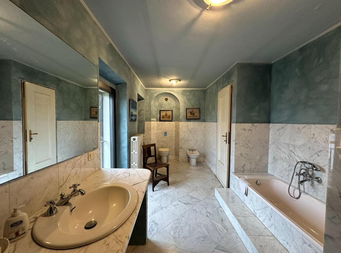 Affascinante Casale Brambilla Vicino Pavia Villa San Zenone al Po Kültér fotó
